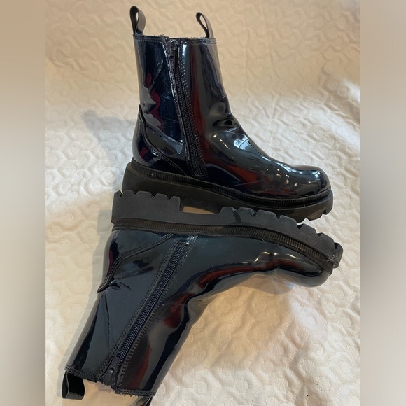 ZARA Chelsea Ankle Boots Black Combat Beatles Women’s Zippered Rubber Soles Goth - Picture 6 of 10